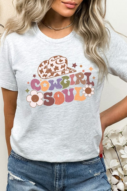 Cowgirl Soul Floral Star Cowboy Hat Graphic Tee