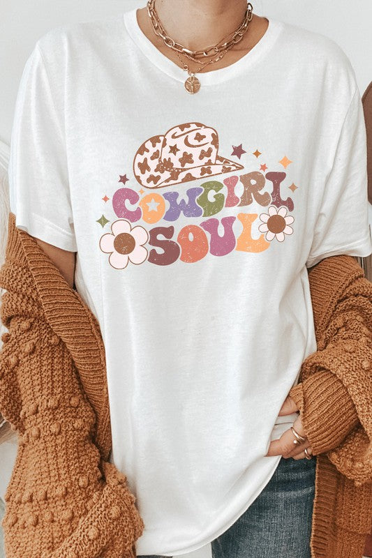 Cowgirl Soul Floral Star Cowboy Hat Graphic Tee